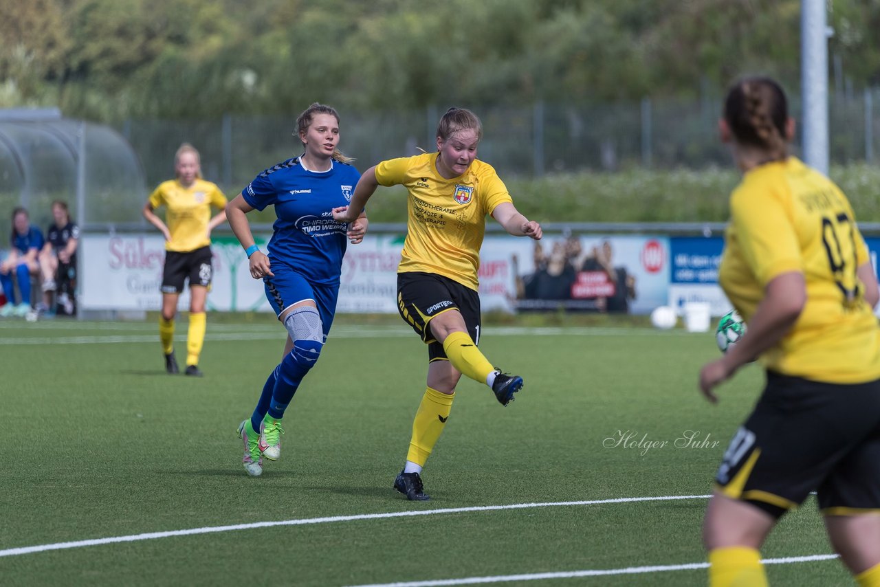 Bild 122 - Saisonstart Oberliga